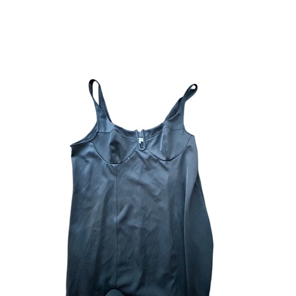 Good American Scuba U Ring Corset
NWT Midi Dress Black Fitted Size 5 - Picture 5 of 11